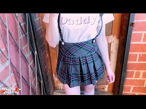 ❤️ Schoolgirl Sucks nws dick tob thiab fucks es tsis txhob ntawm chav kawm. porn  ntawm porn hmn.valeshop.top ❌️ Ib